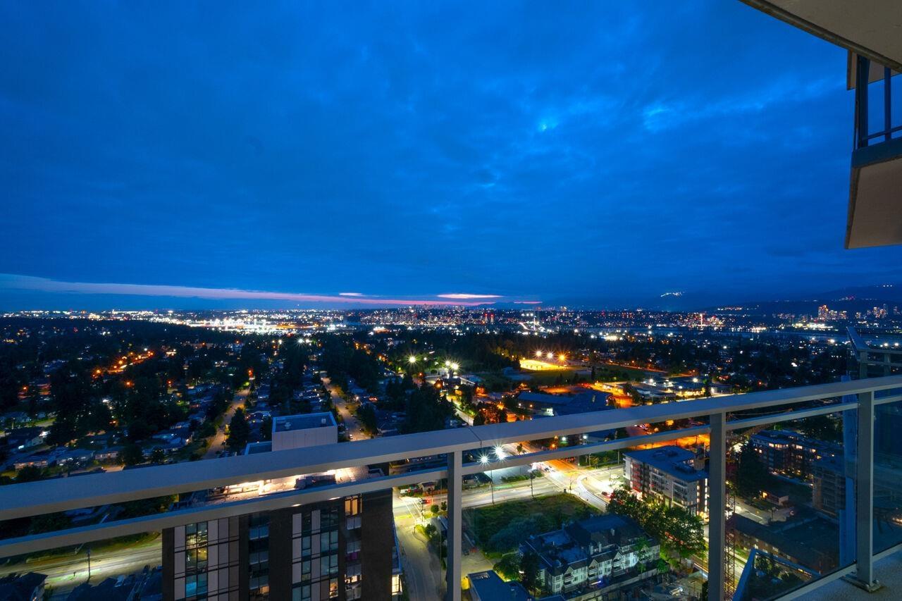 Photo 14 of 3403 13308 Central Avenue, Surrey BC