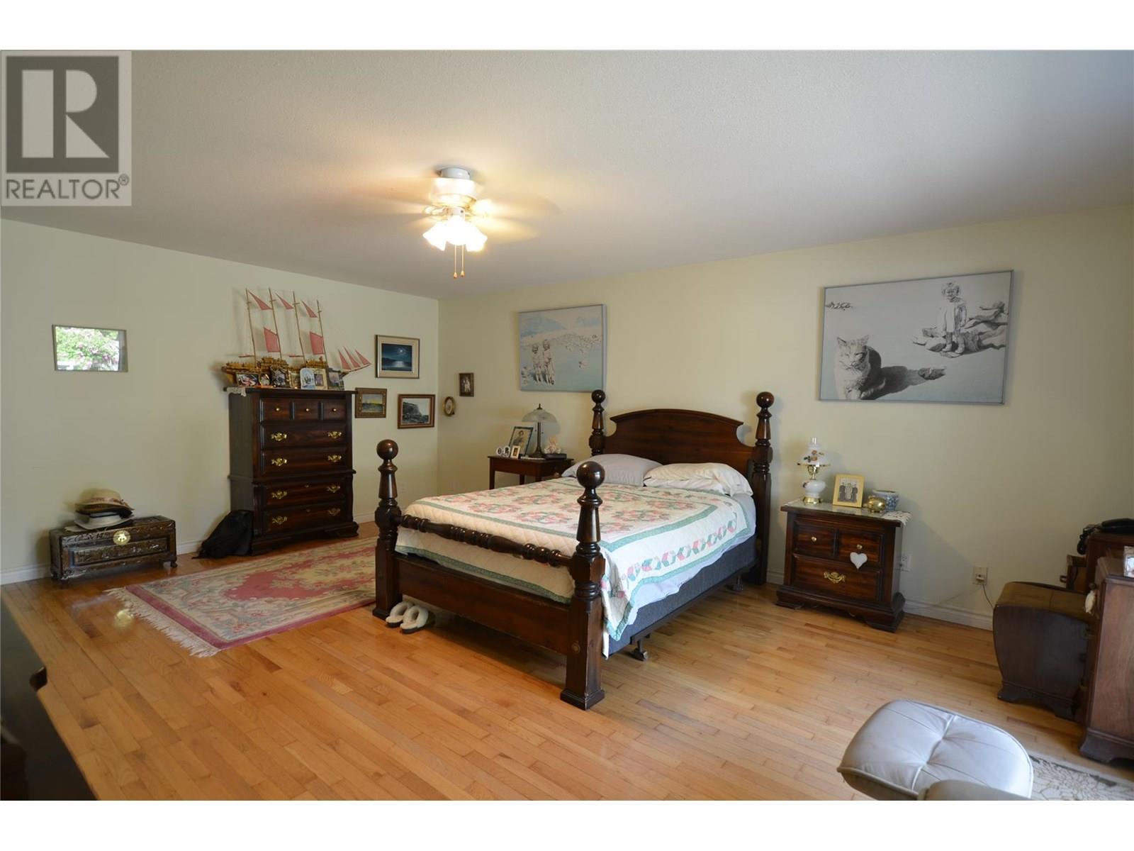  3915 Express Point Road, Scotch Creek