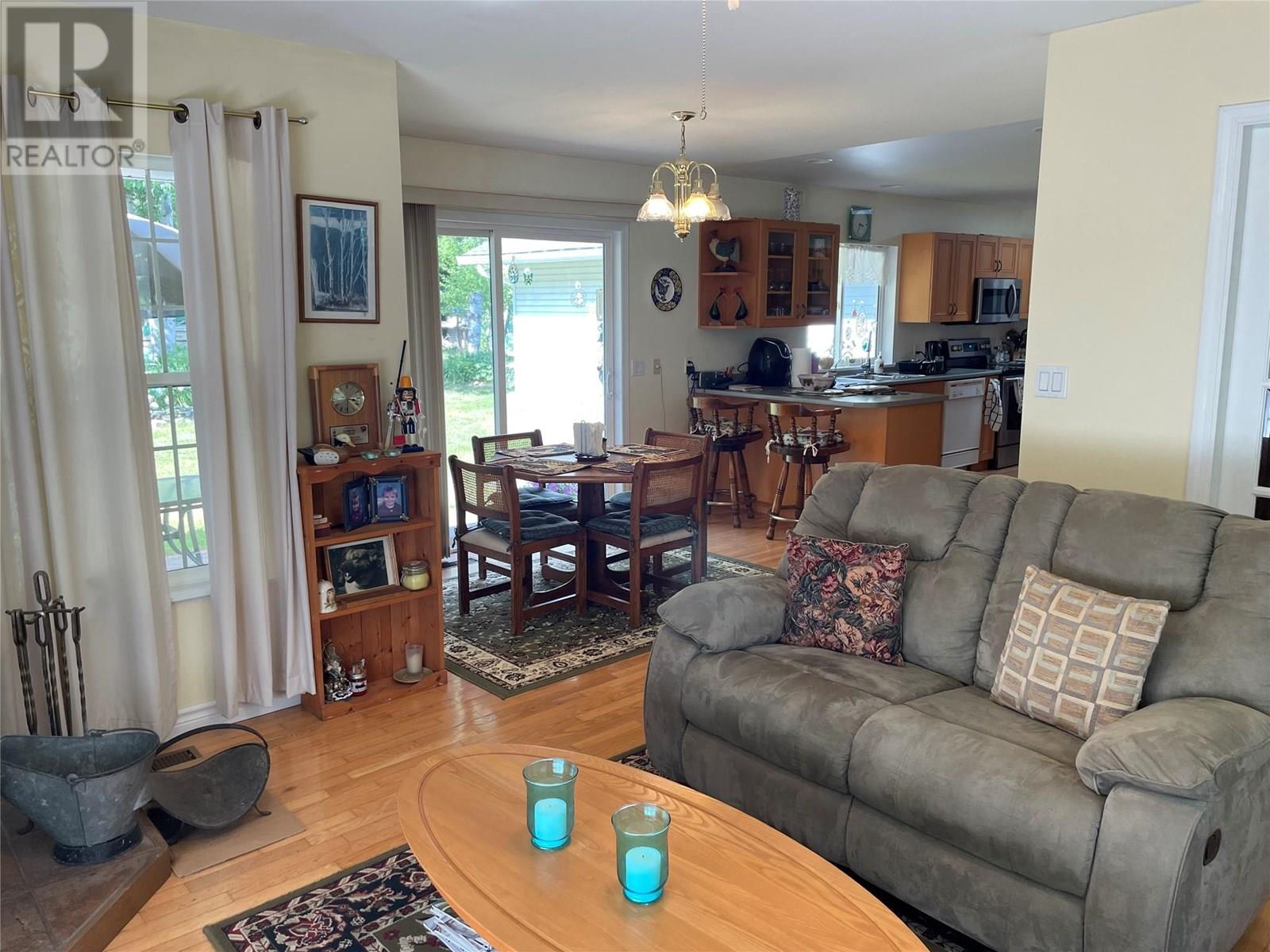  3915 Express Point Road, Scotch Creek