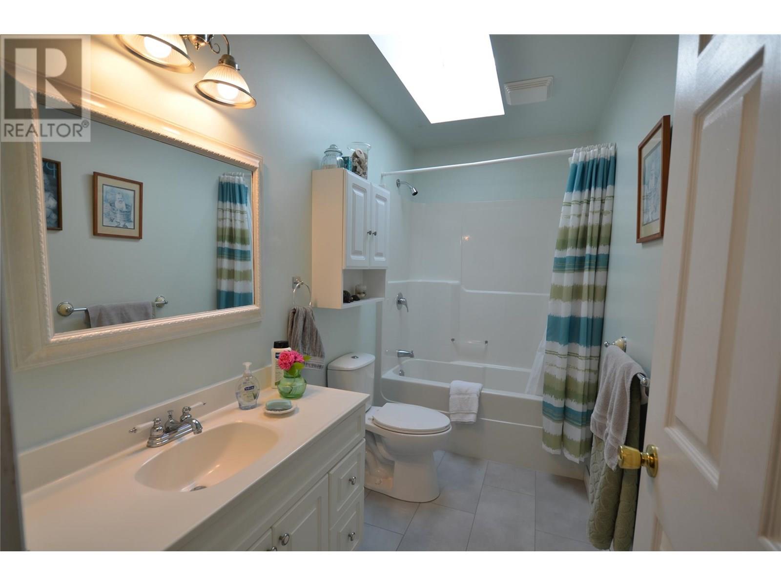  3915 Express Point Road, Scotch Creek