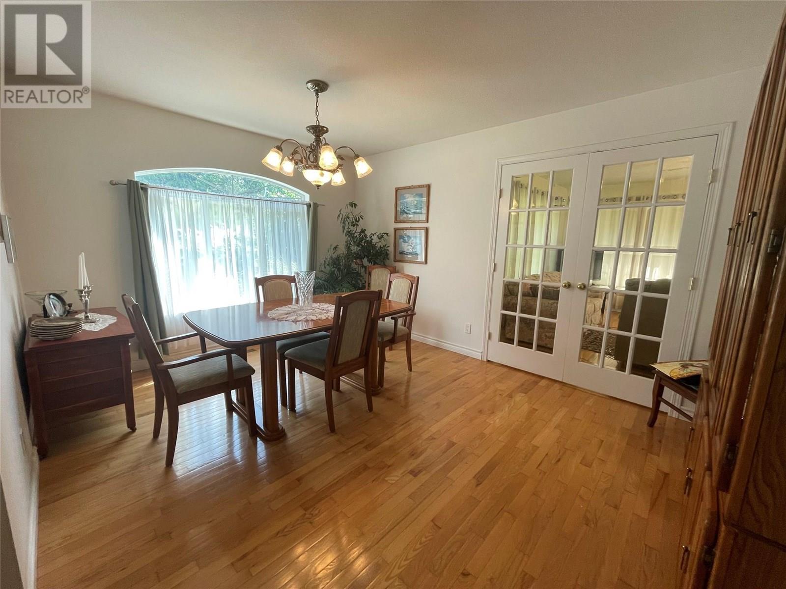  3915 Express Point Road, Scotch Creek