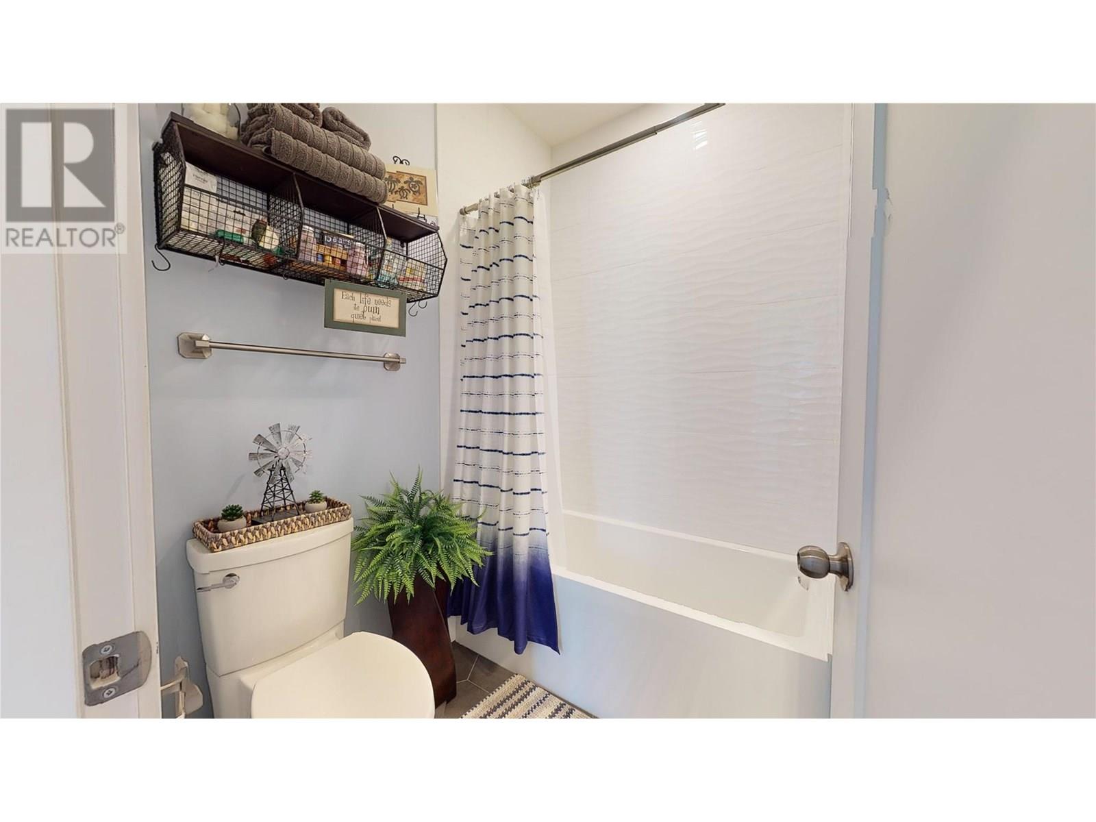 2526 Waverly Drive, Blind Bay