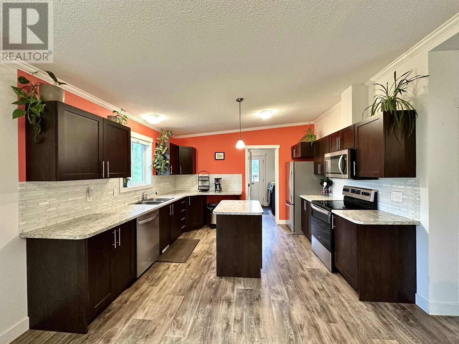 455 HORSESHOE LAKE ROAD, McBride