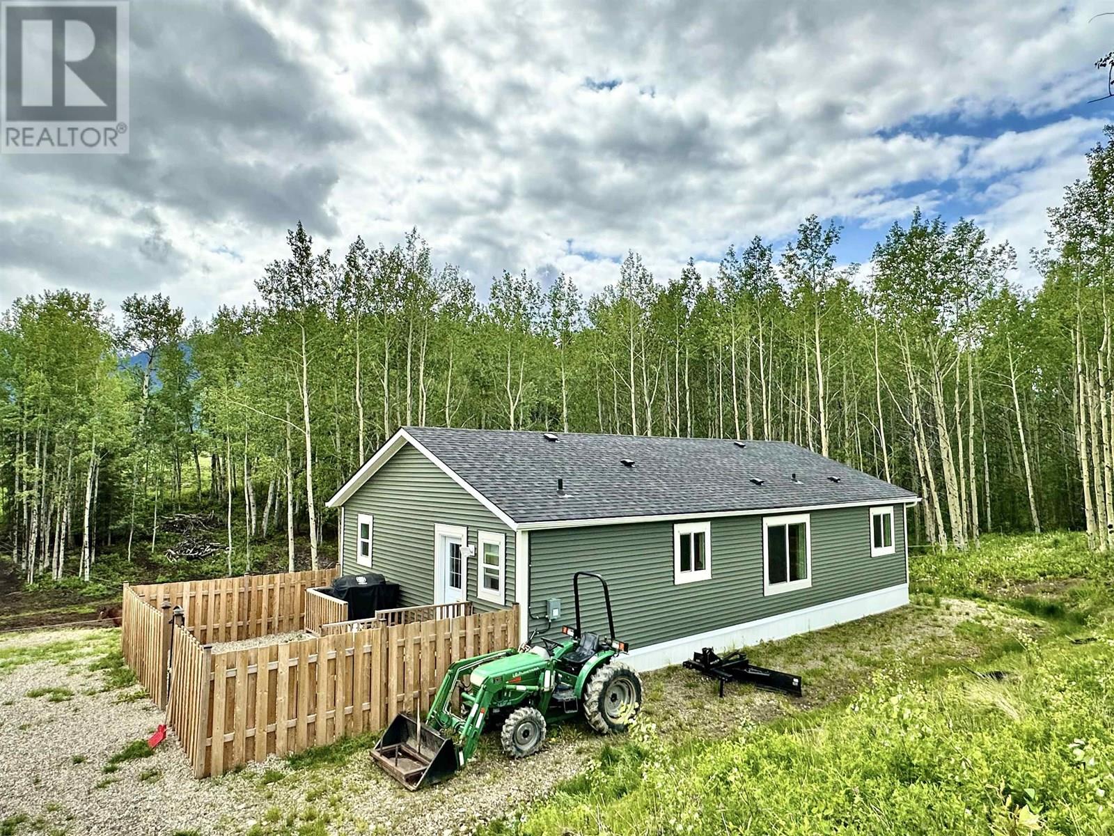 455 HORSESHOE LAKE ROAD, McBride