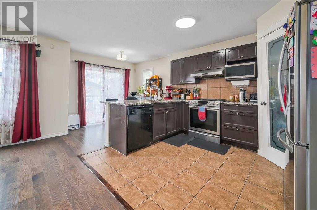 Single Family House for Sale in  Taradale Drive NE Taradale Calgary 