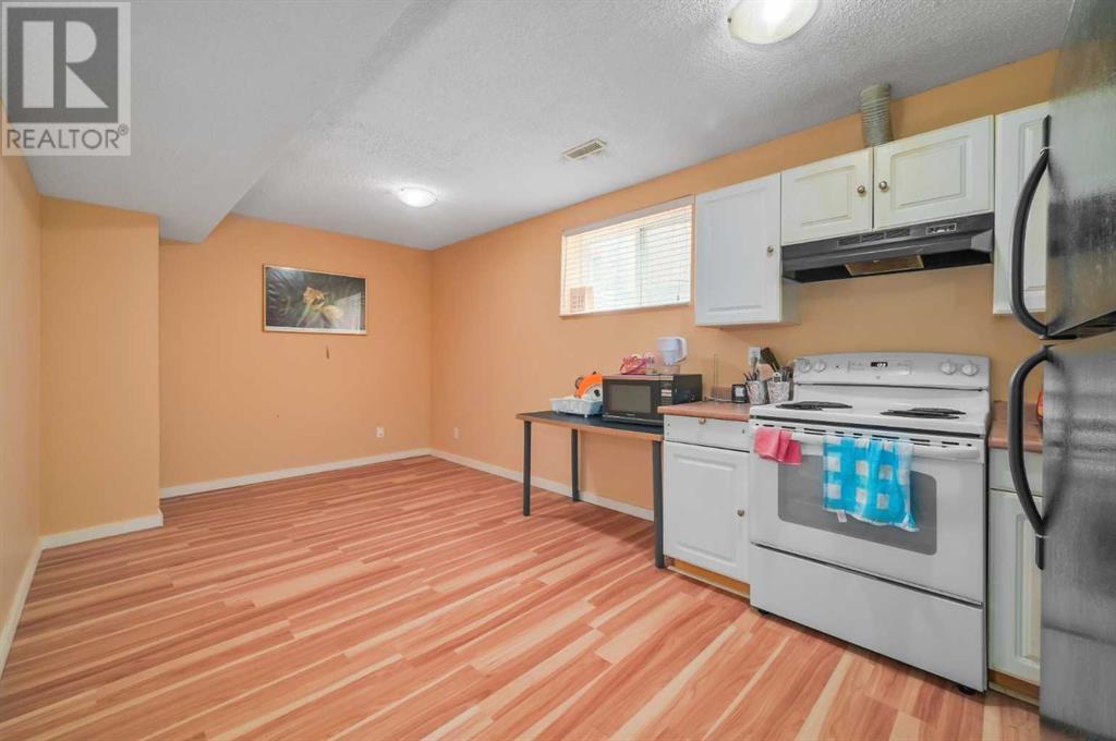 Single Family House for Sale in  Taradale Drive NE Taradale Calgary 