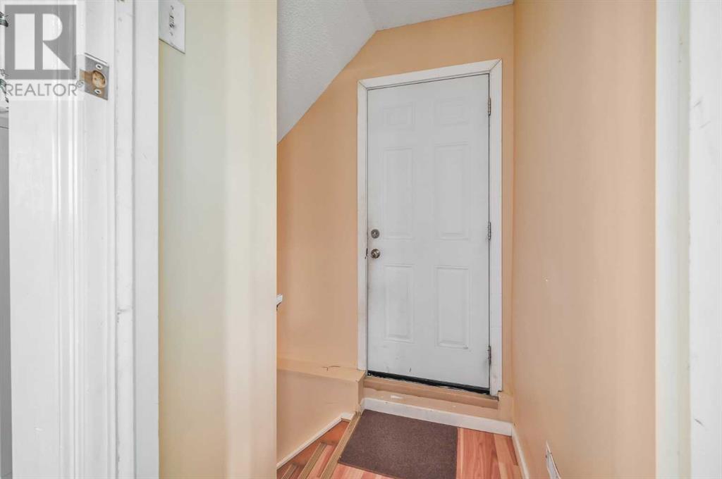 Single Family House for Sale in  Taradale Drive NE Taradale Calgary 