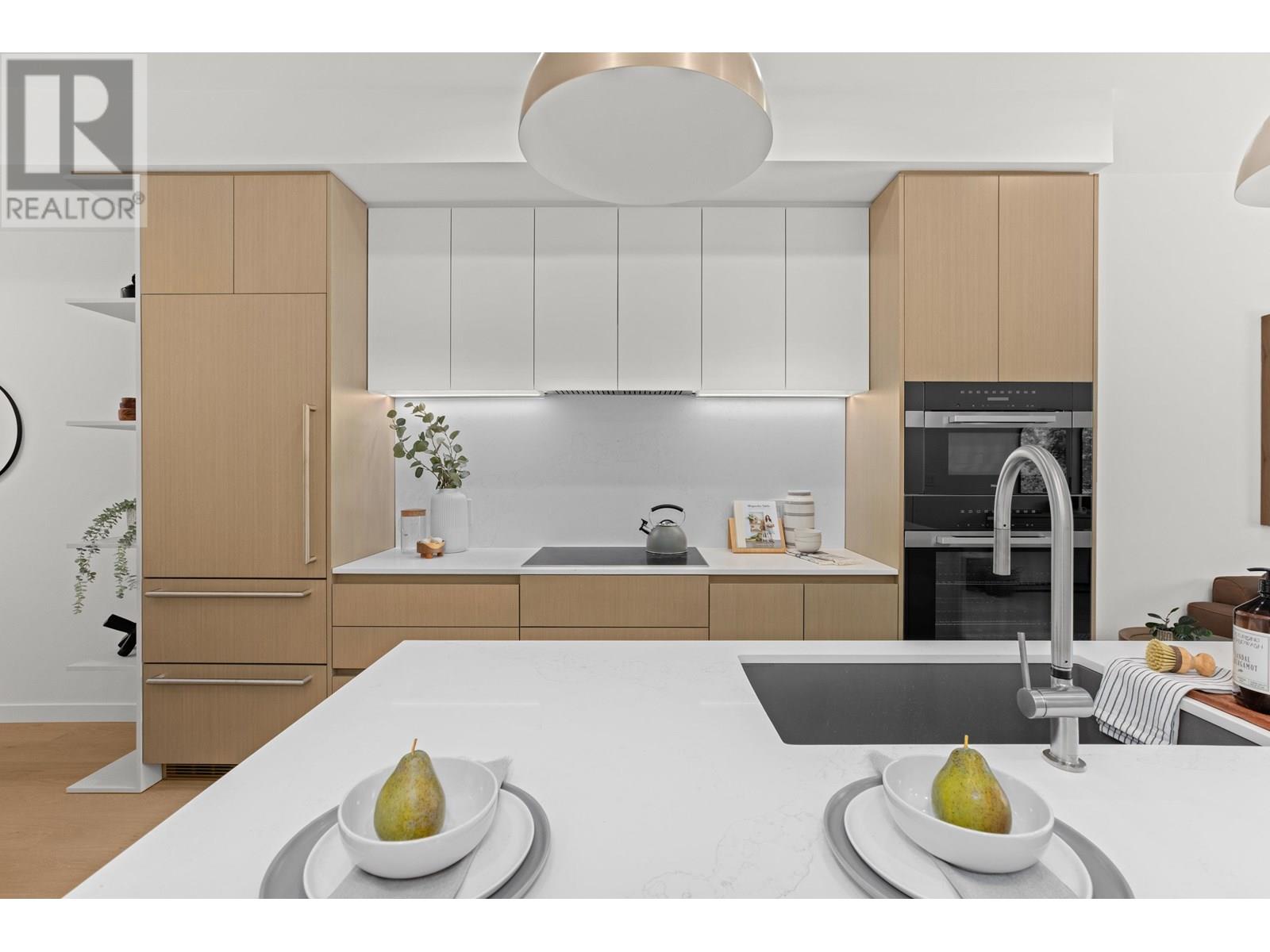 4809 LAUREL STREET, Vancouver