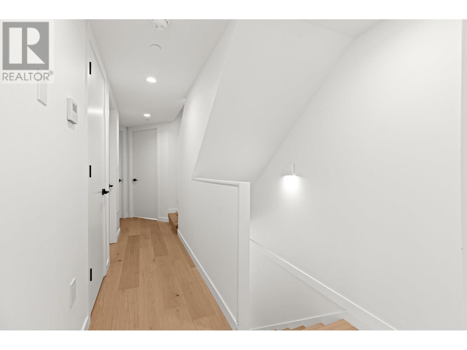 4809 LAUREL STREET, Vancouver