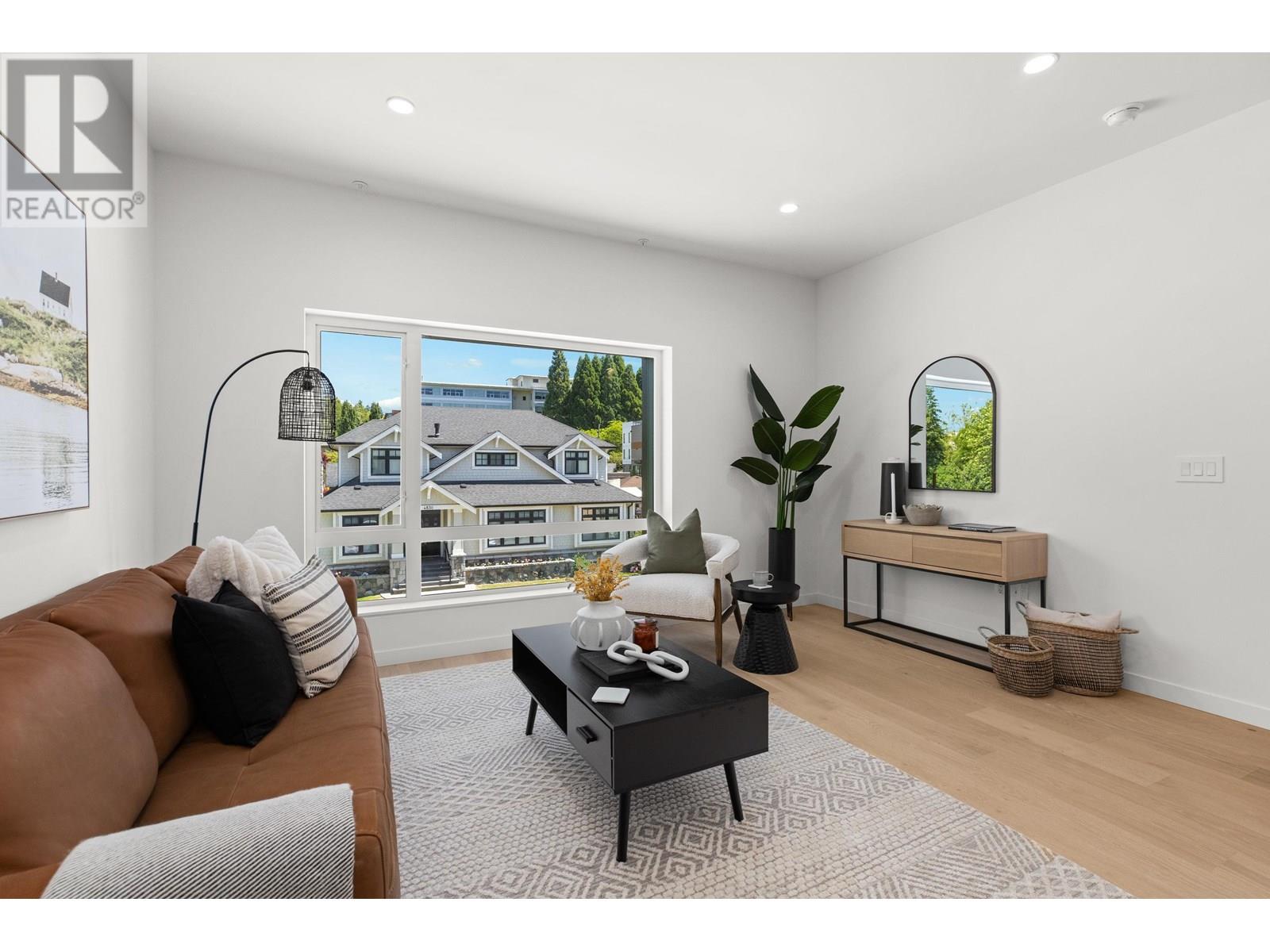 4809 LAUREL STREET, Vancouver