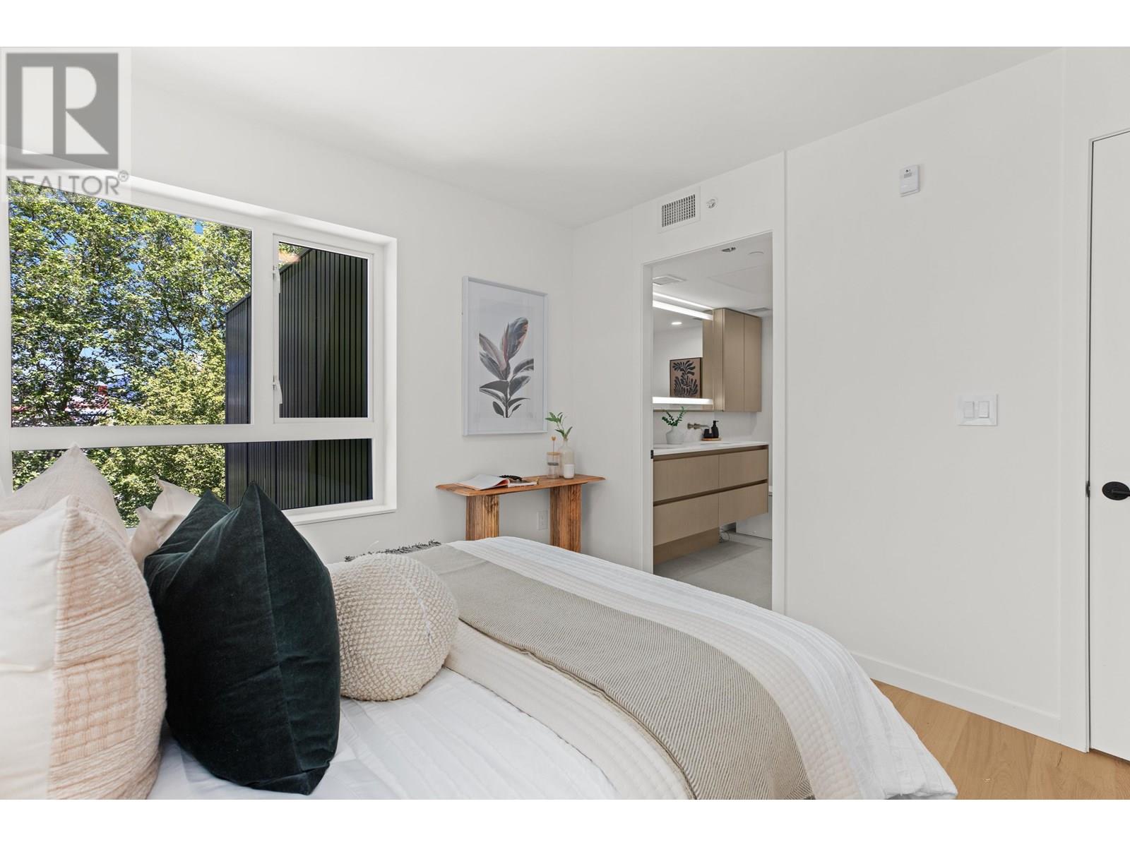 4809 LAUREL STREET, Vancouver