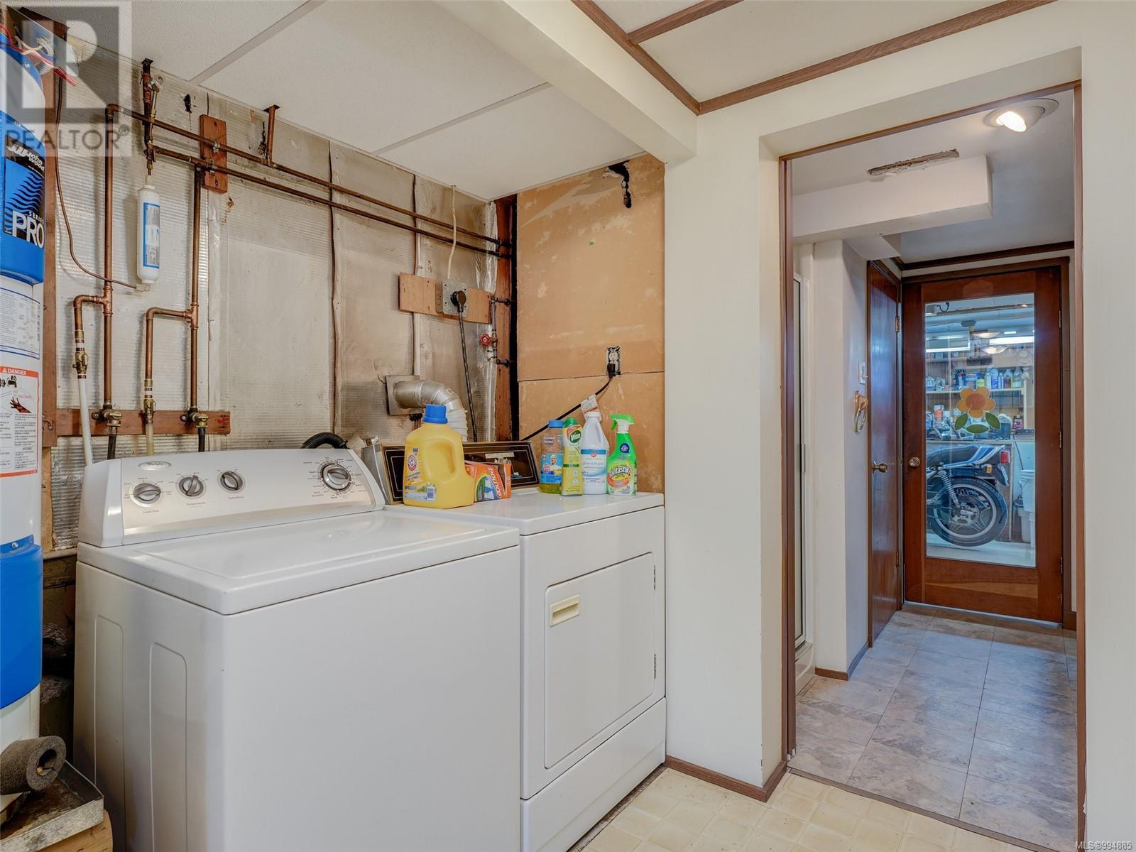 1005 LODGE AVE - Image 28