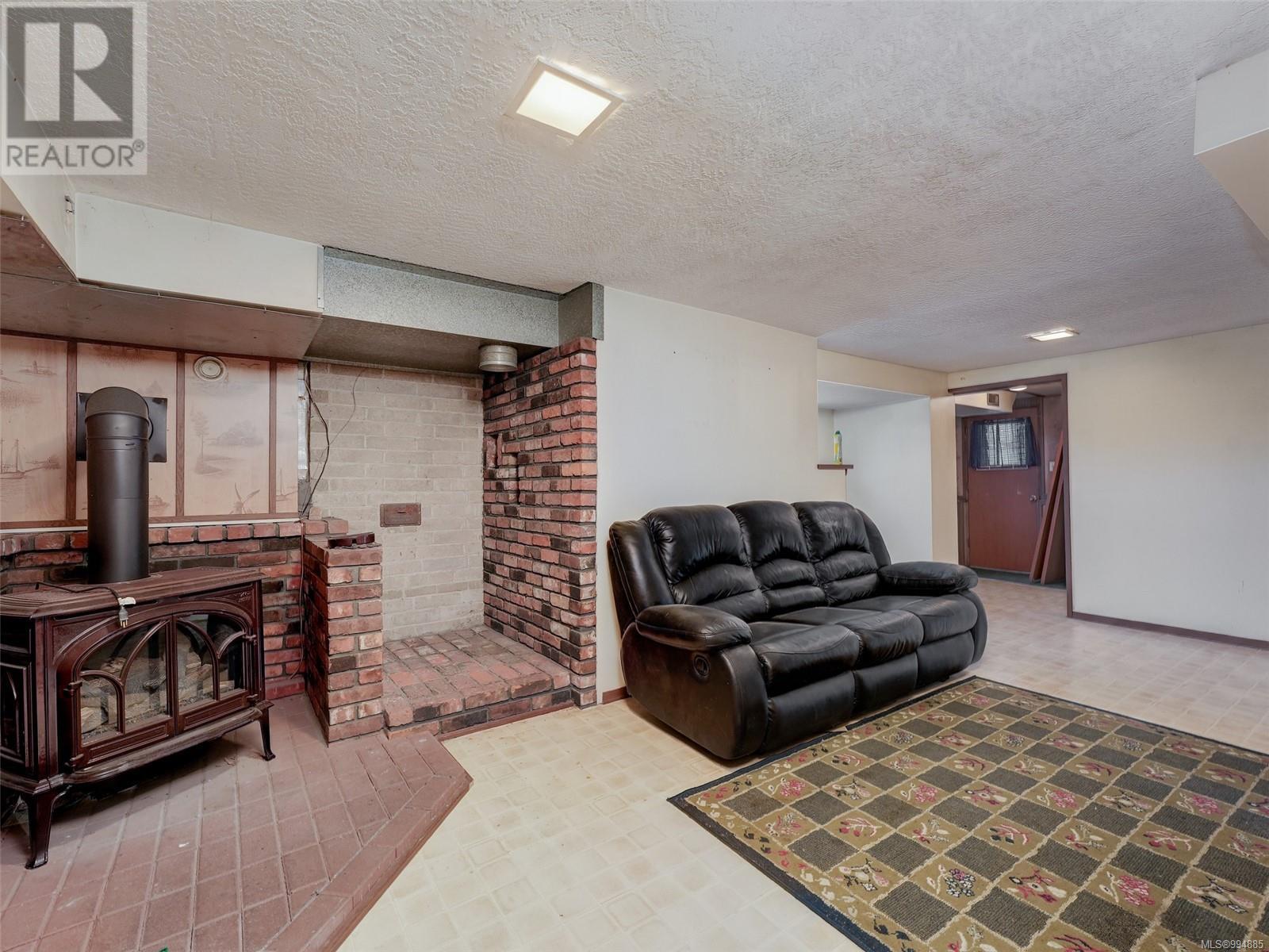 1005 LODGE AVE - Image 25