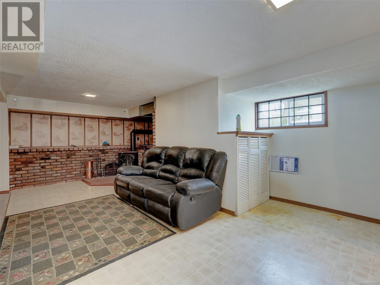 1005 LODGE AVE - Image 24