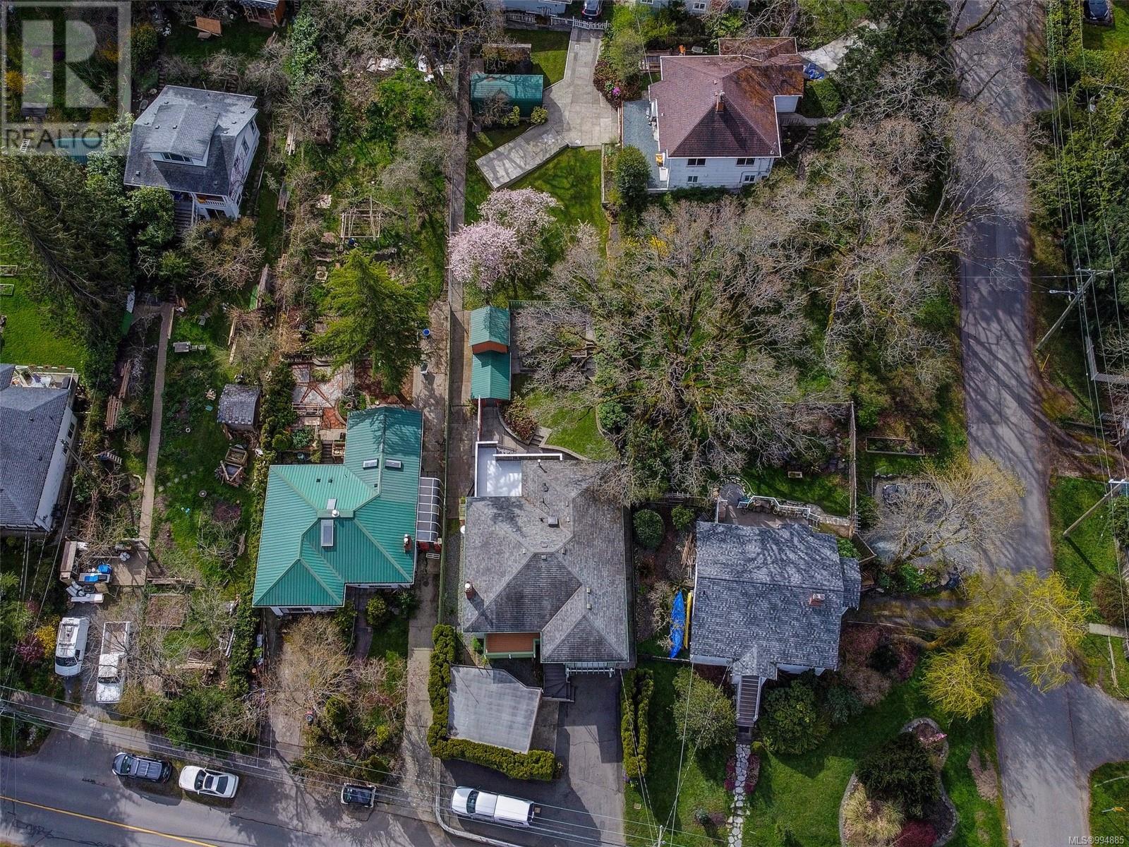 1005 LODGE AVE - Image 38