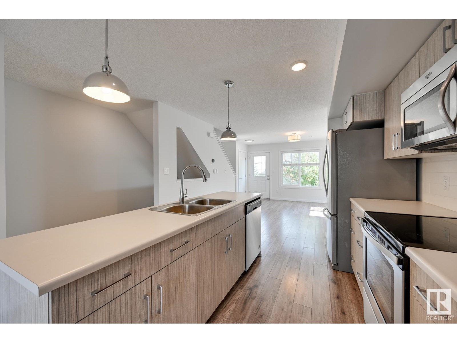 Photo 36 of 26 2215 24 St Nw, Edmonton AB