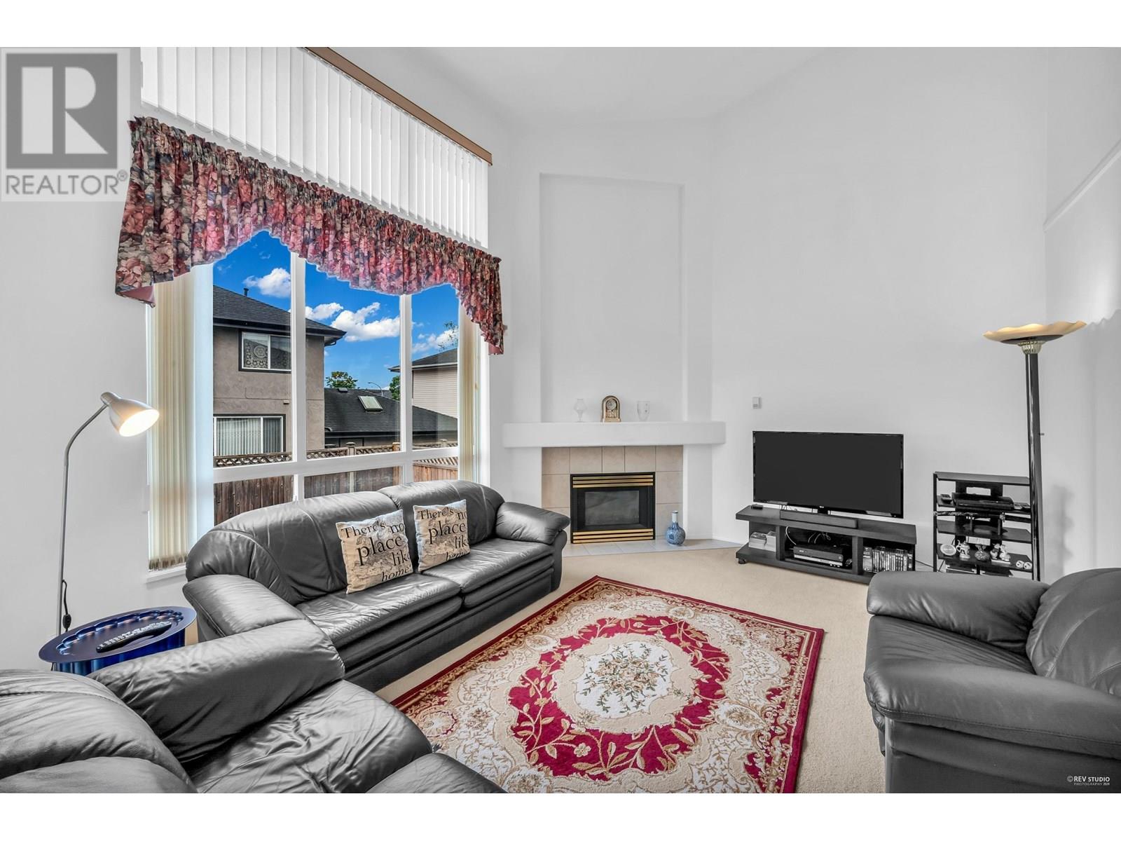Photo 13 of 22411 Cochrane Drive, Richmond BC
