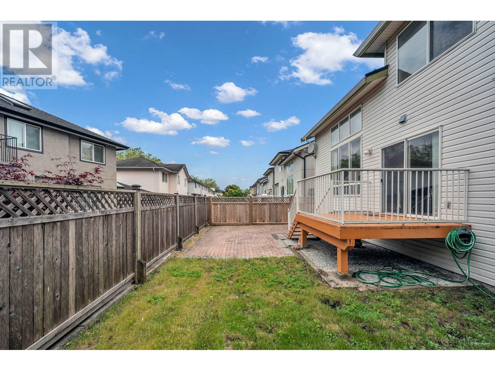 Photo 5 of 22411 Cochrane Drive, Richmond BC