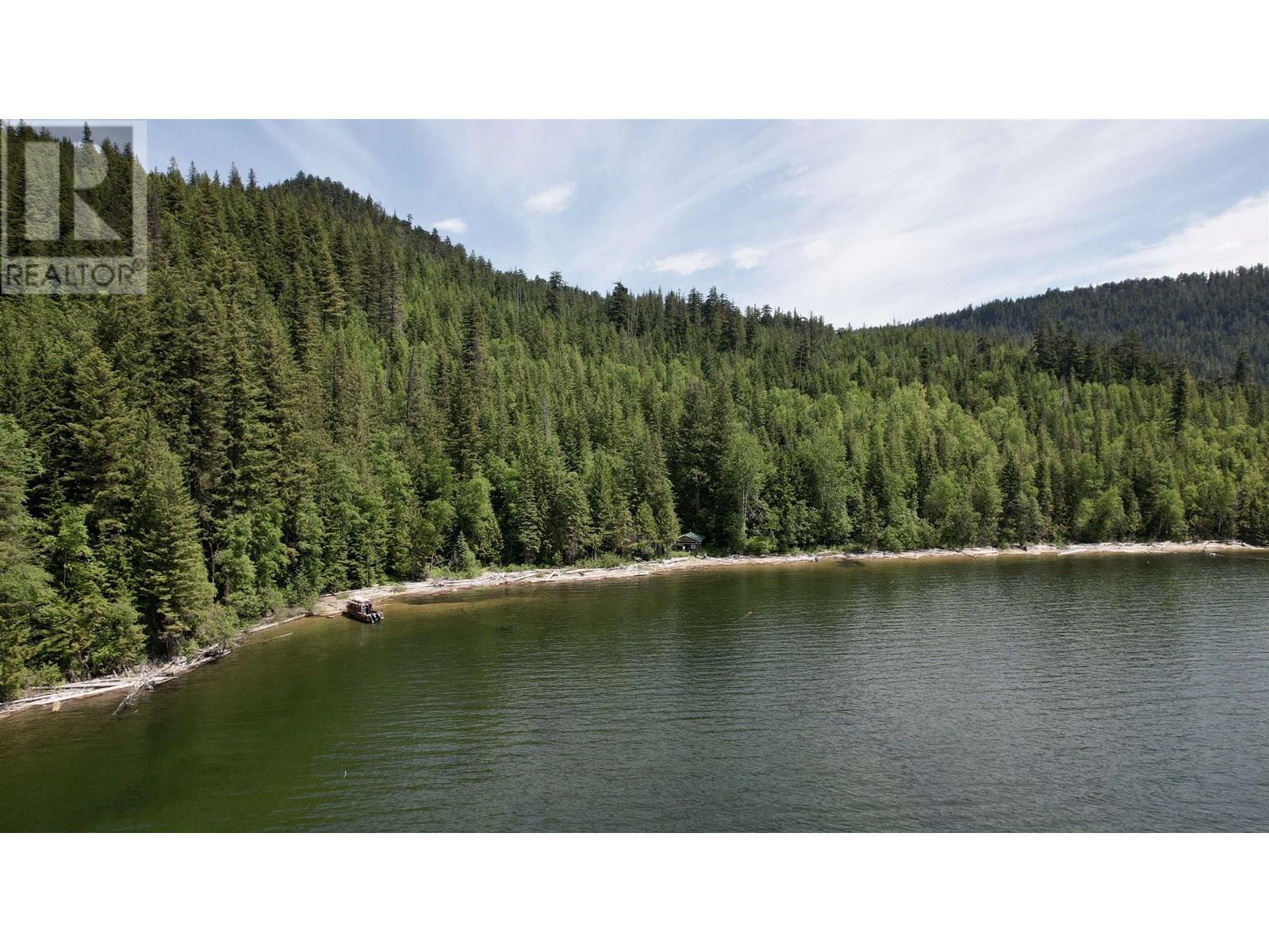 DL 5192 EAST ARM QUESNEL LAKE - 24