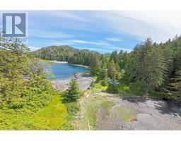 0 Humpback Bay, Sayward, BC V0P1R0 Photo 14