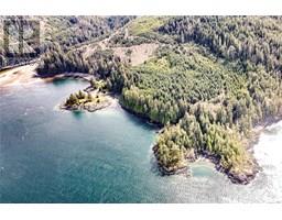 0 Humpback Bay, Sayward, BC V0P1R0 Photo 15
