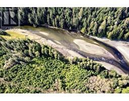 0 Humpback Bay, Sayward, BC V0P1R0 Photo 20