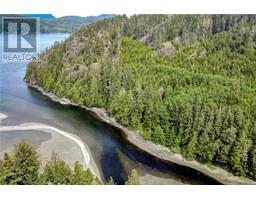 0 Humpback Bay, Sayward, BC V0P1R0 Photo 23