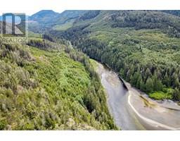 0 Humpback Bay, Sayward, BC V0P1R0 Photo 27