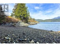 0 Humpback Bay, Sayward, BC V0P1R0 Photo 37