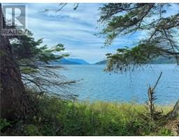 0 Humpback Bay, Sayward, BC V0P1R0 Photo 40