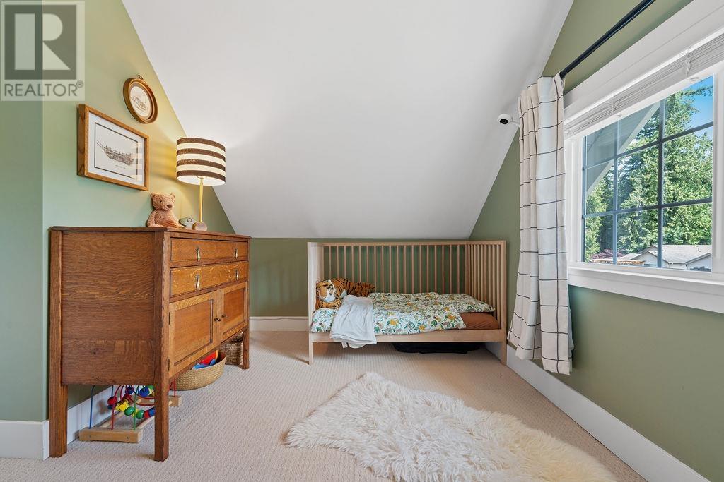 Photo 32 of 1750 Mcguire Avenue, North Vancouver BC