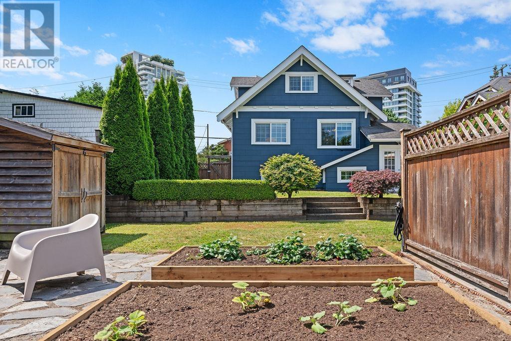 Photo 19 of 1750 Mcguire Avenue, North Vancouver BC