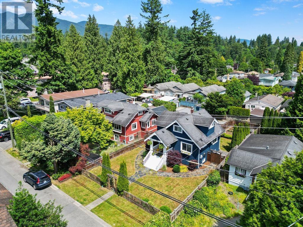 Photo 10 of 1750 Mcguire Avenue, North Vancouver BC