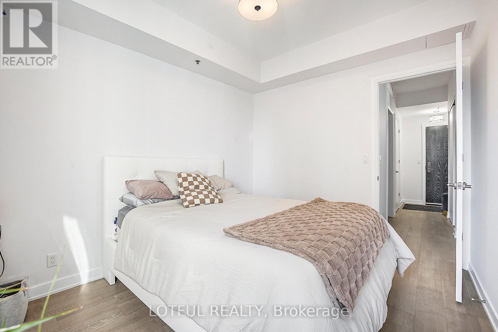 Photo 25 of 601 428 Sparks Street, Ottawa ON