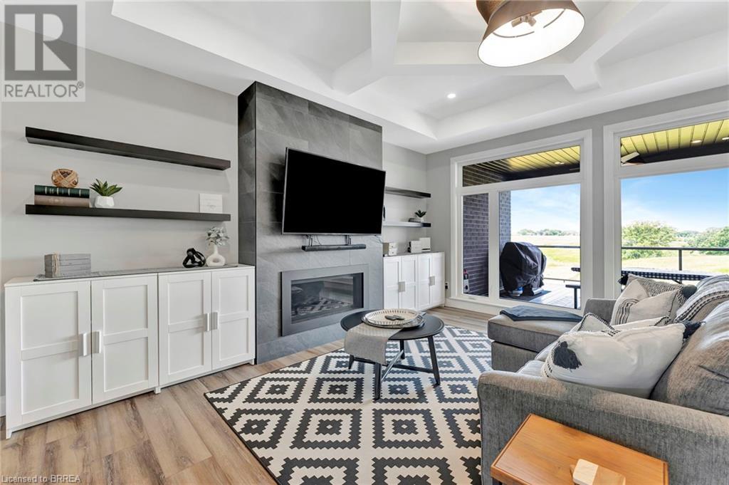 Photo 14 of 14 Hudson Drive, Brantford ON