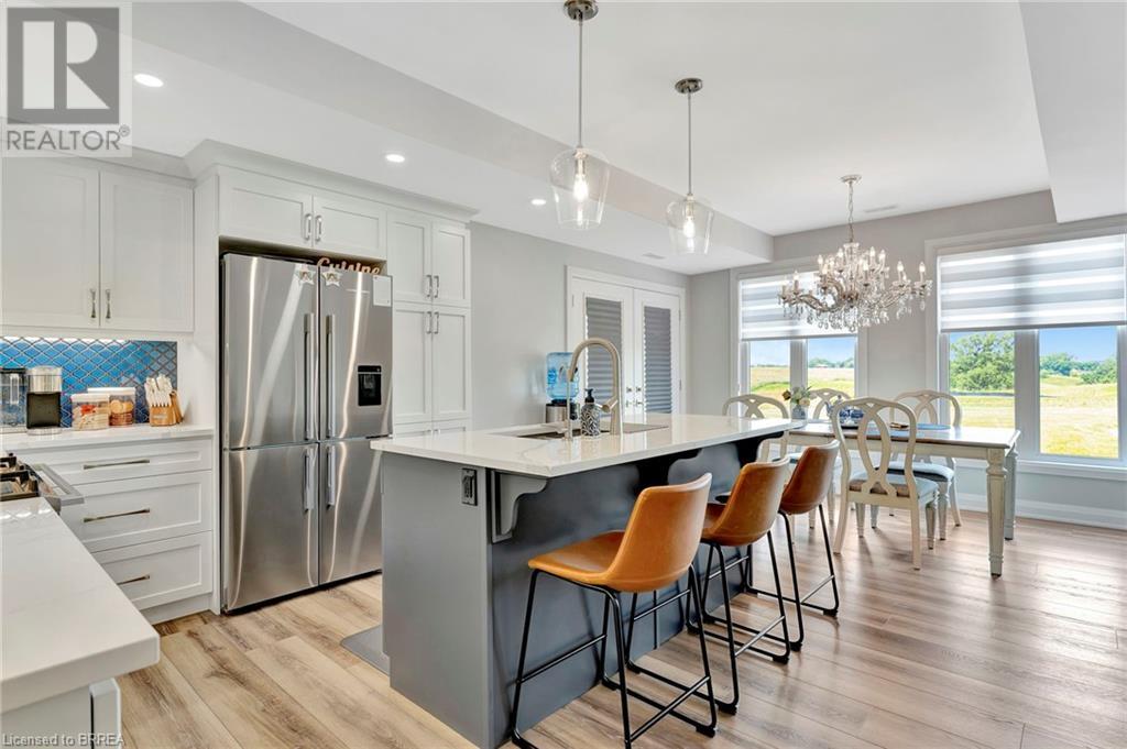 Photo 33 of 14 Hudson Drive, Brantford ON