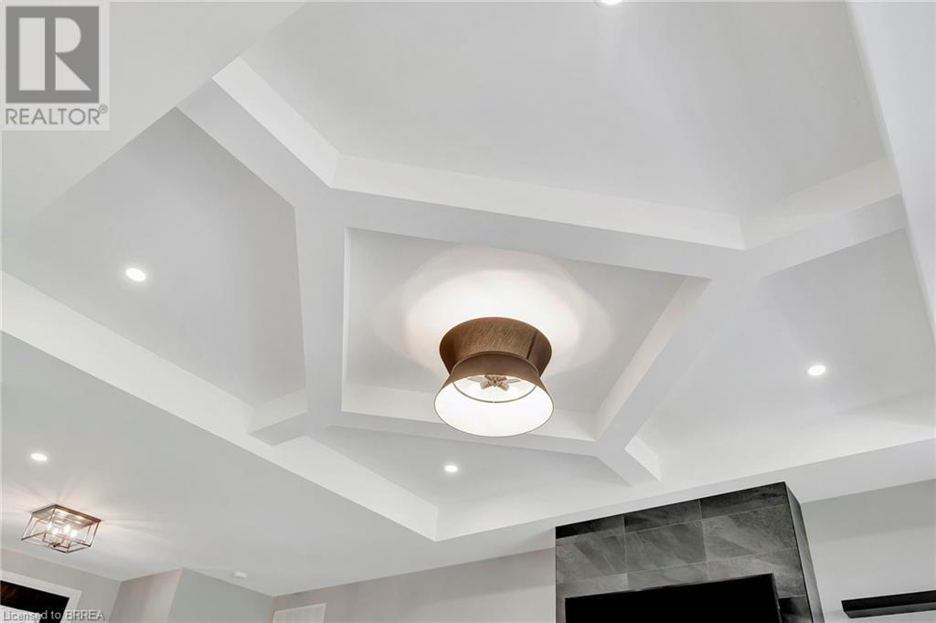 Photo 15 of 14 Hudson Drive, Brantford ON