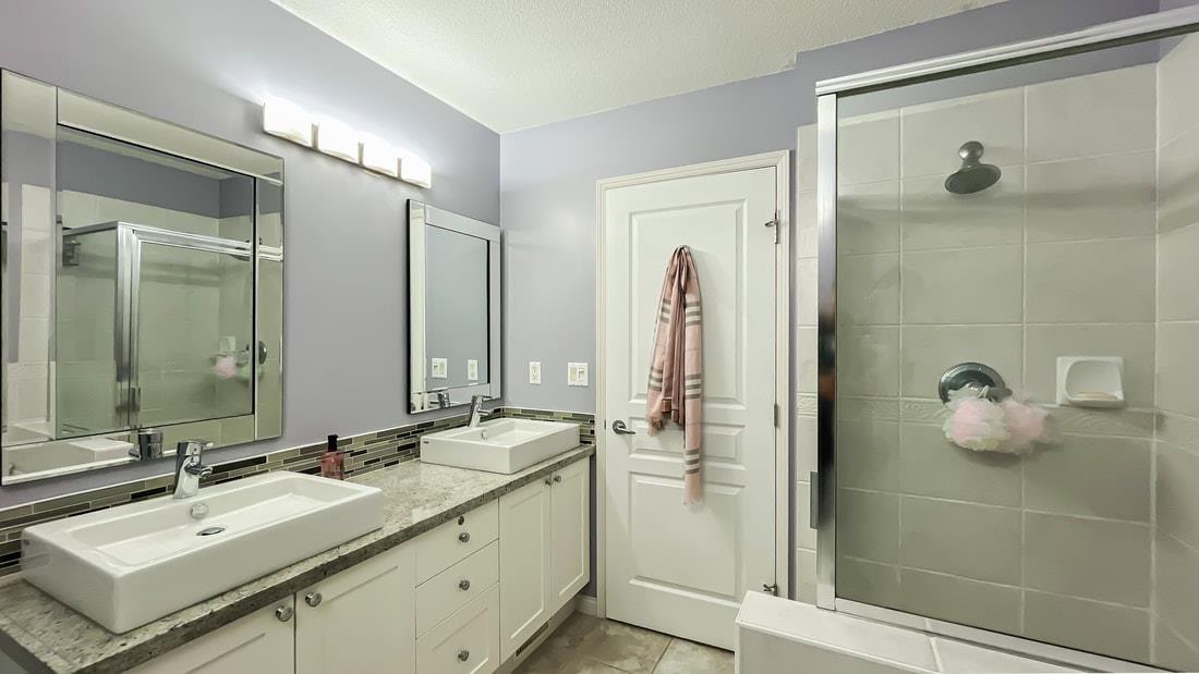 Photo 21 of 3 2588 152 Street, Surrey BC