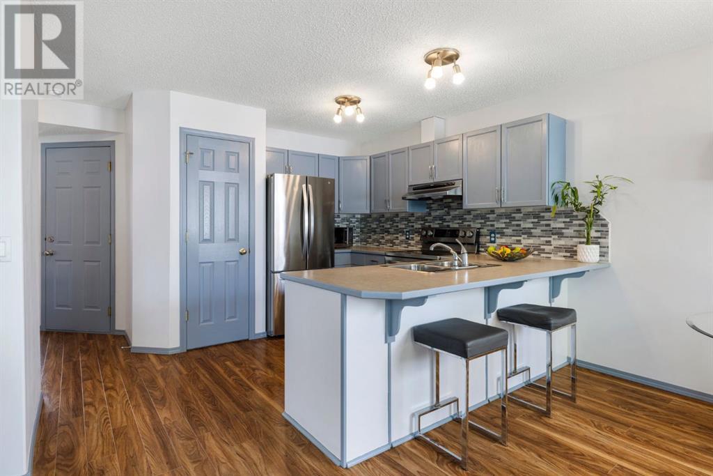 31, 33 STONEGATE DRIVE NW - Image 8