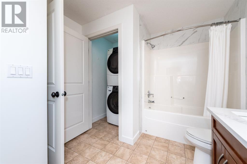 Single Family House for Sale in   Aspenmont Heights SW Aspen Woods Calgary 