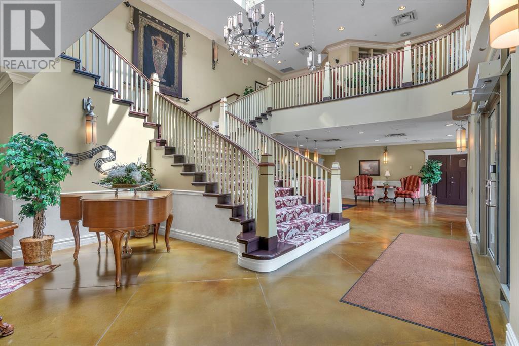 Single Family House for Sale in    Avenue NW Hounsfield Heights/Briar Hill Calgary 