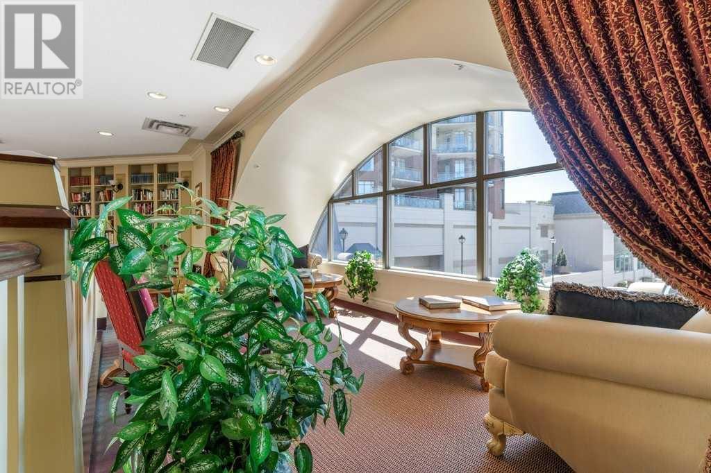 Single Family House for Sale in    Avenue NW Hounsfield Heights/Briar Hill Calgary 