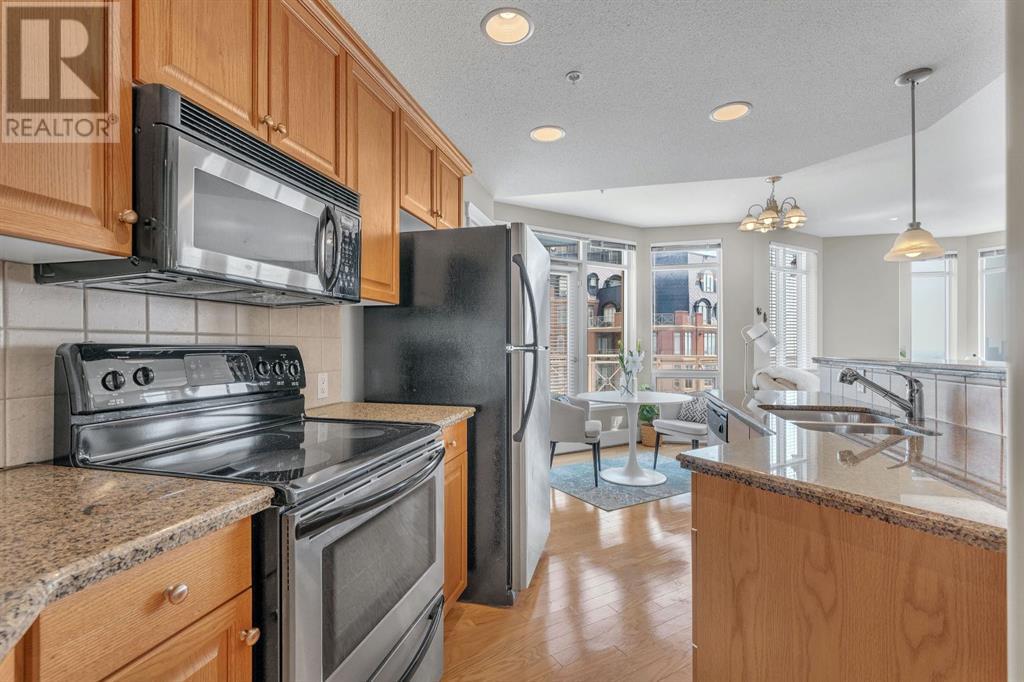 Single Family House for Sale in    Avenue NW Hounsfield Heights/Briar Hill Calgary 