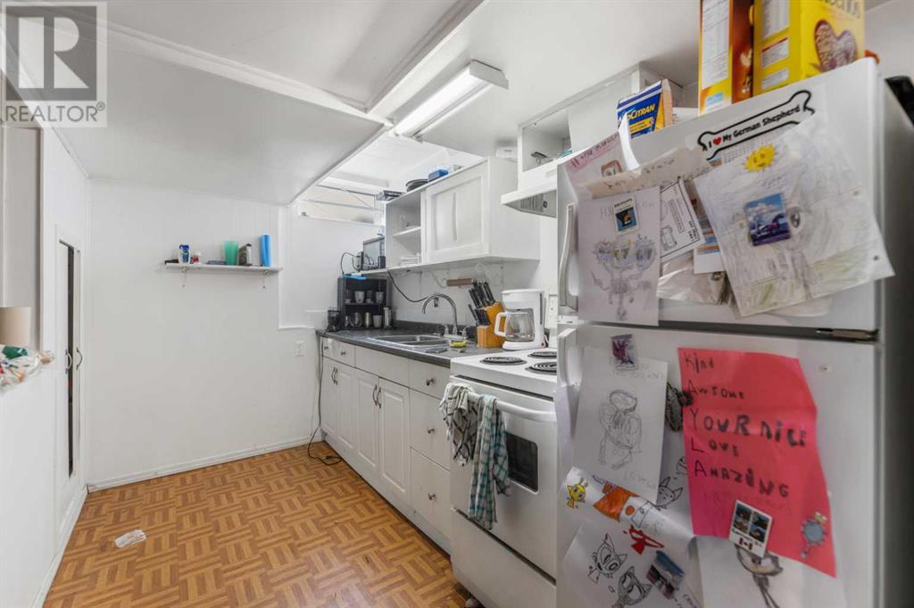 Single Family House Bi-level for Sale in   Street NE Temple Calgary 