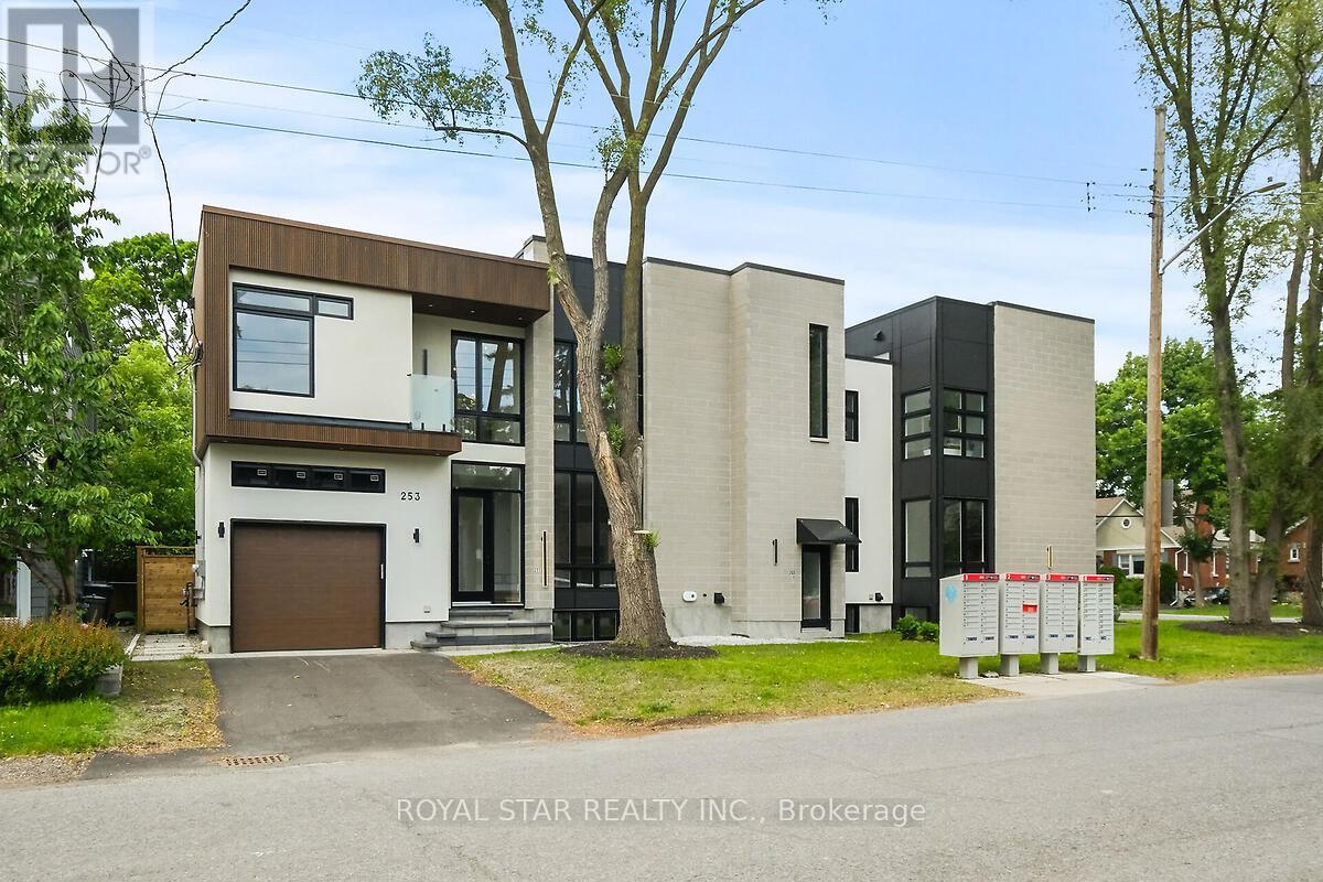 Photo 18 of 253 Duncairn Avenue, Ottawa ON