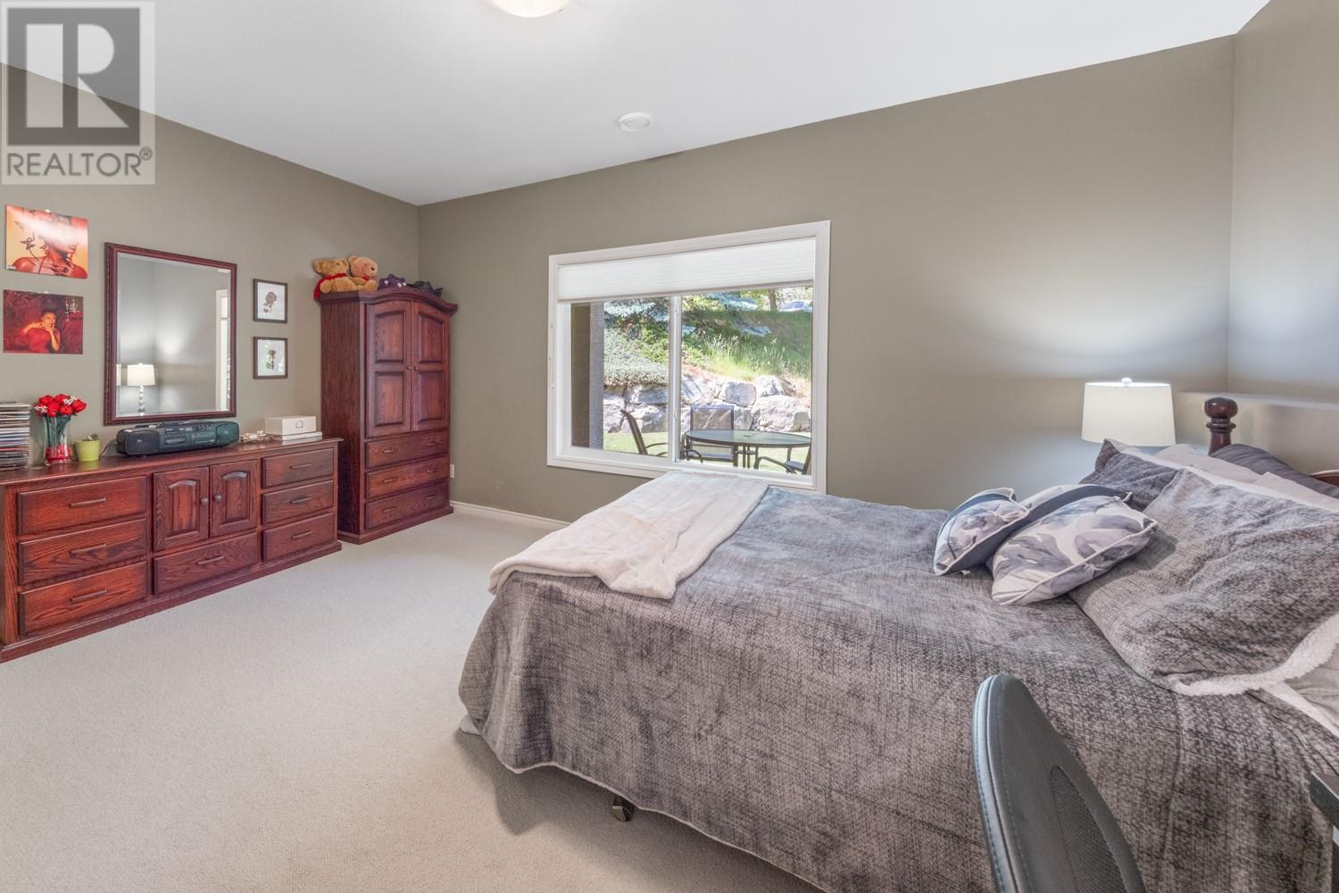  4182 Gallaghers Boulevard South, Kelowna
