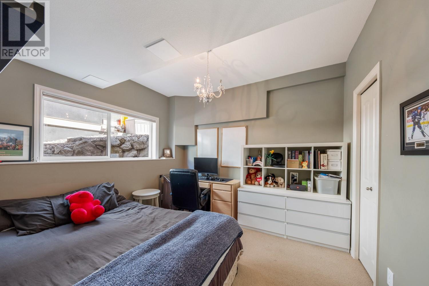  4182 Gallaghers Boulevard South, Kelowna