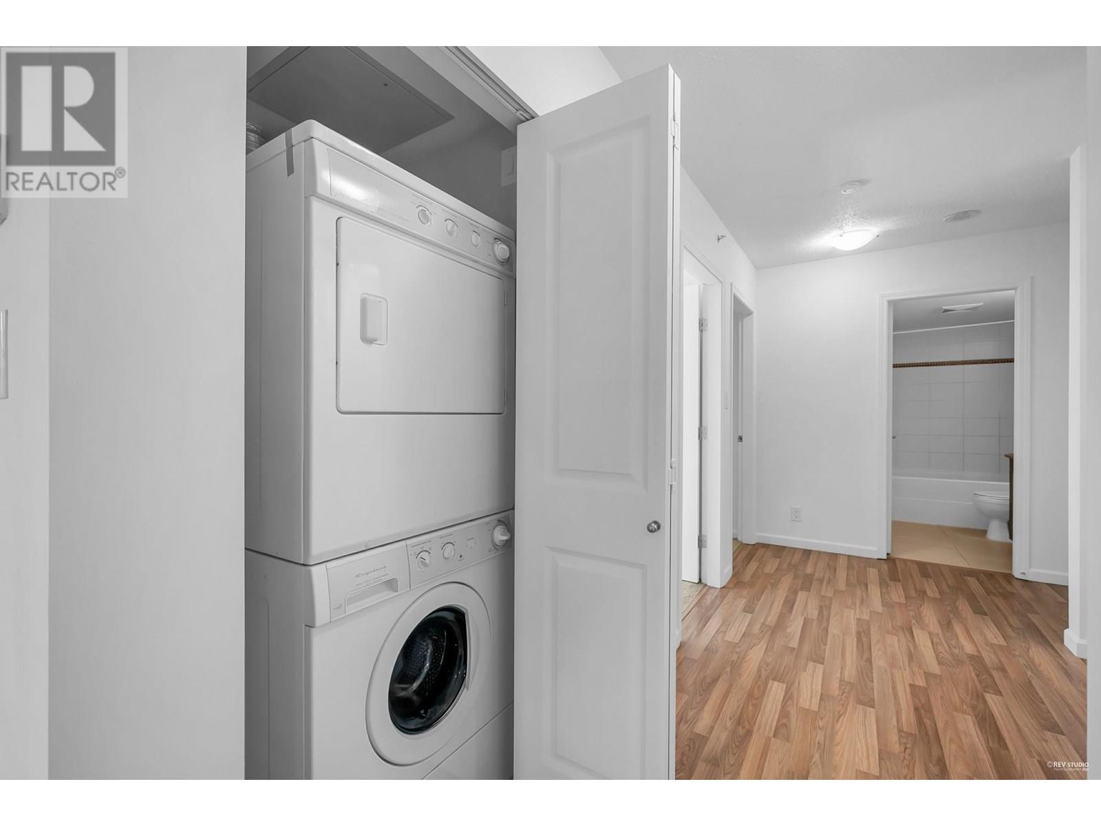 Photo 9 of 207 9262 University Crescent, Burnaby BC