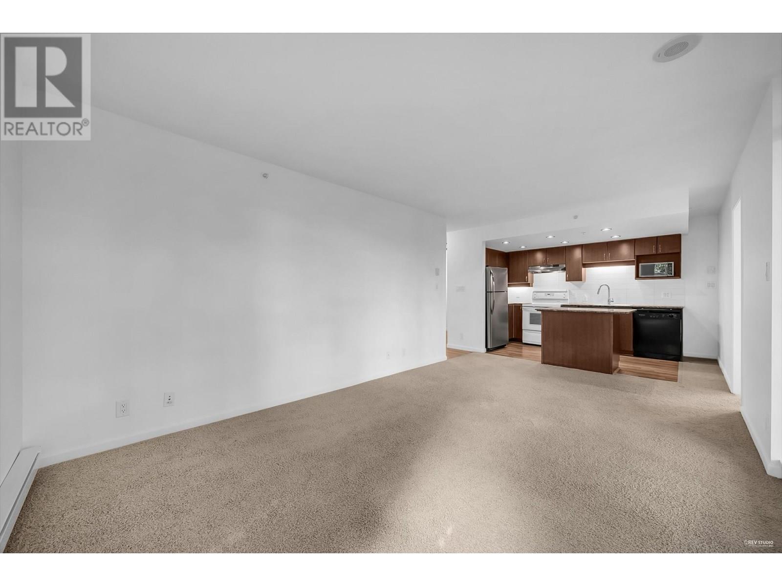 Photo 20 of 207 9262 University Crescent, Burnaby BC