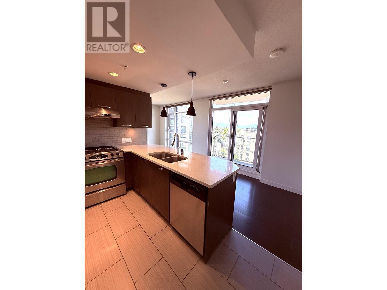 Photo 6 of 1009 8333 Anderson Road, Richmond BC